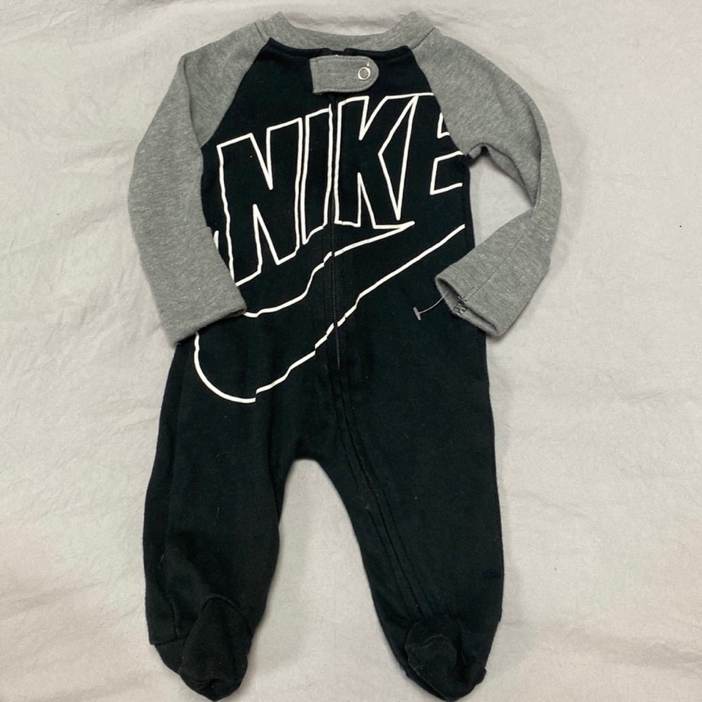 Nike sleeper